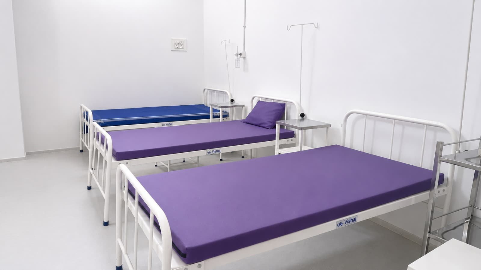 Modern treatment facilities at CurePlus Udayagiri Hospital